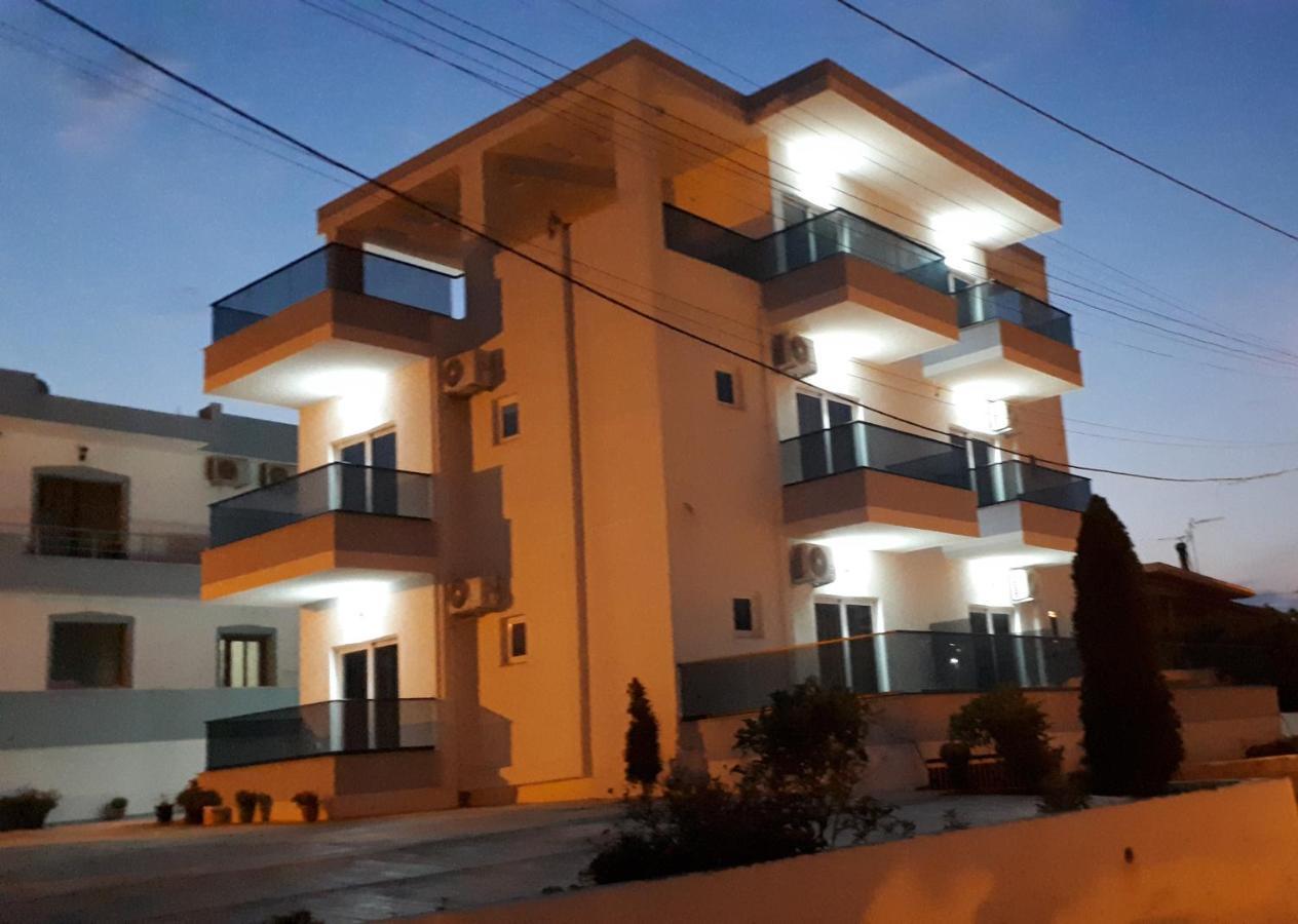 Hotel Zeka Ksamil Exterior photo