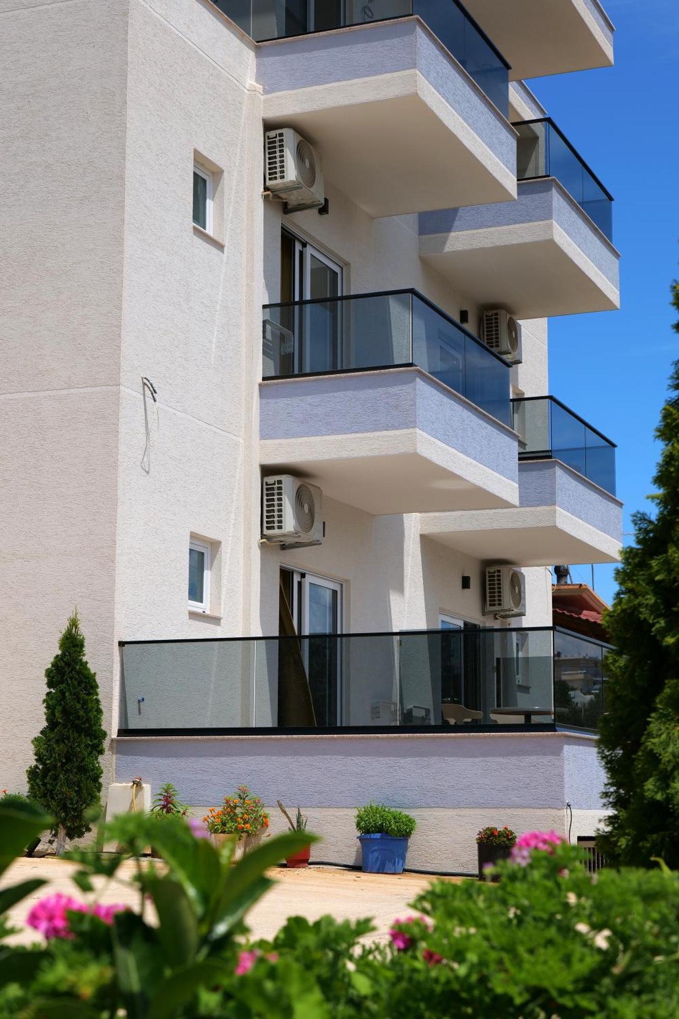 Hotel Zeka Ksamil Exterior photo